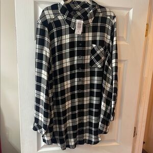 Black and White Plaid Womens Shirt Still Has Tags On It